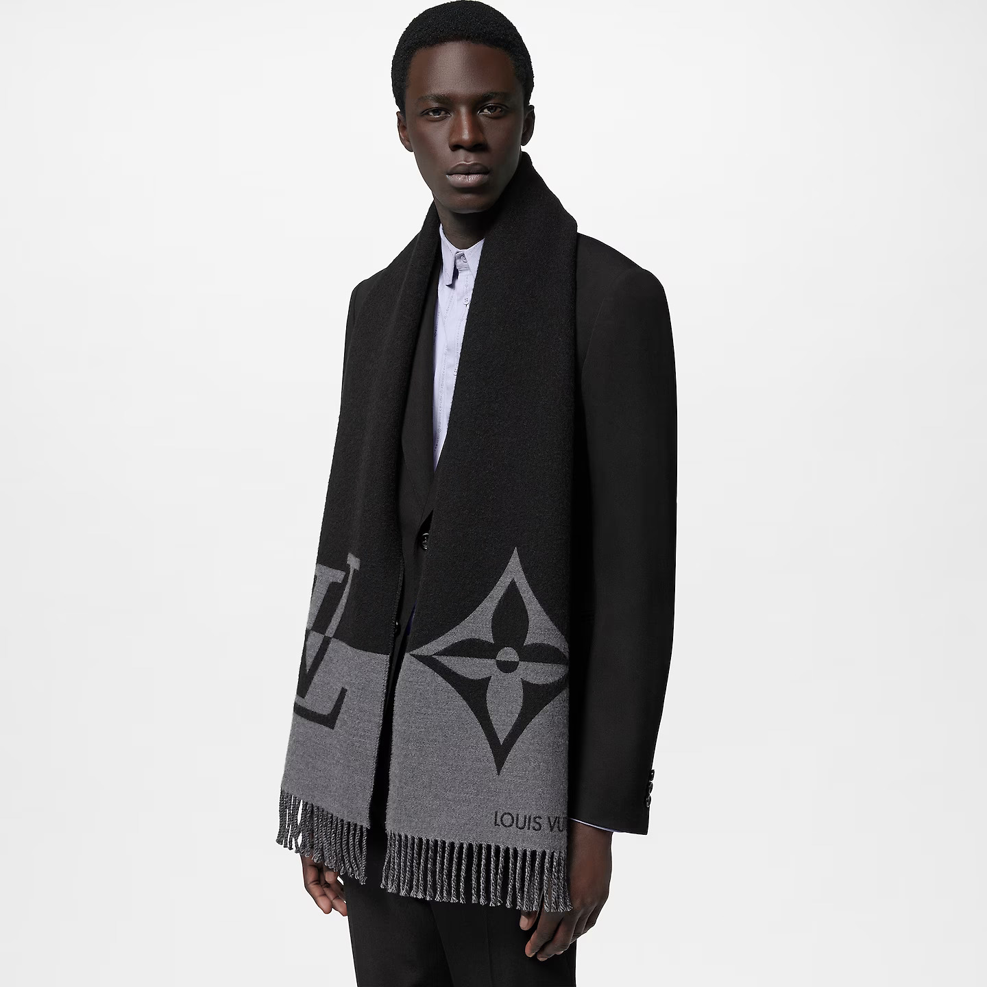 Louis Vuitton Black M79097 Graphic Dual Scarf Louis Vuitton Black M79097 Graphic Dual Scarf