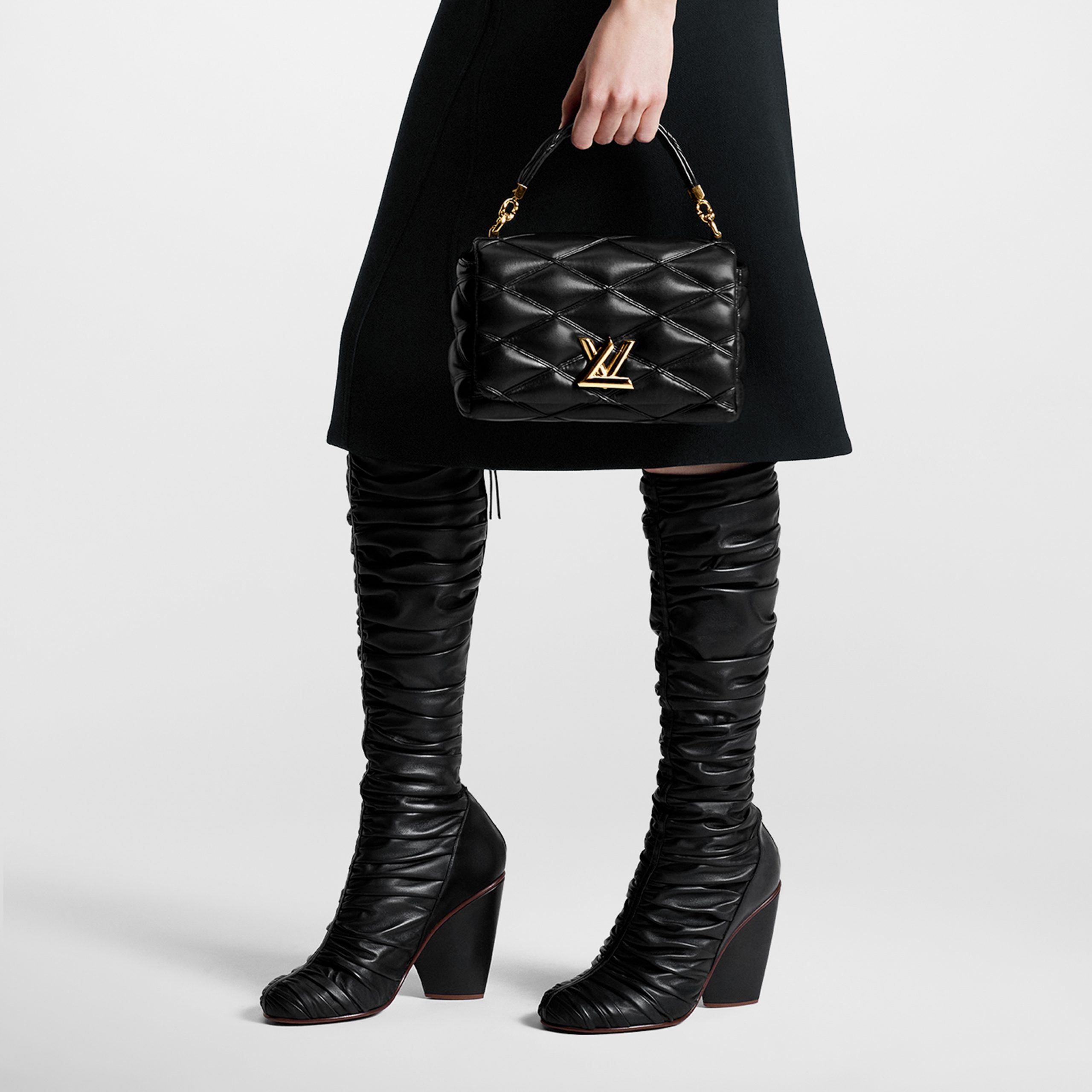 Louis Vuitton M22891 GO-14 MM Black Louis Vuitton M22891 GO-14 MM Black