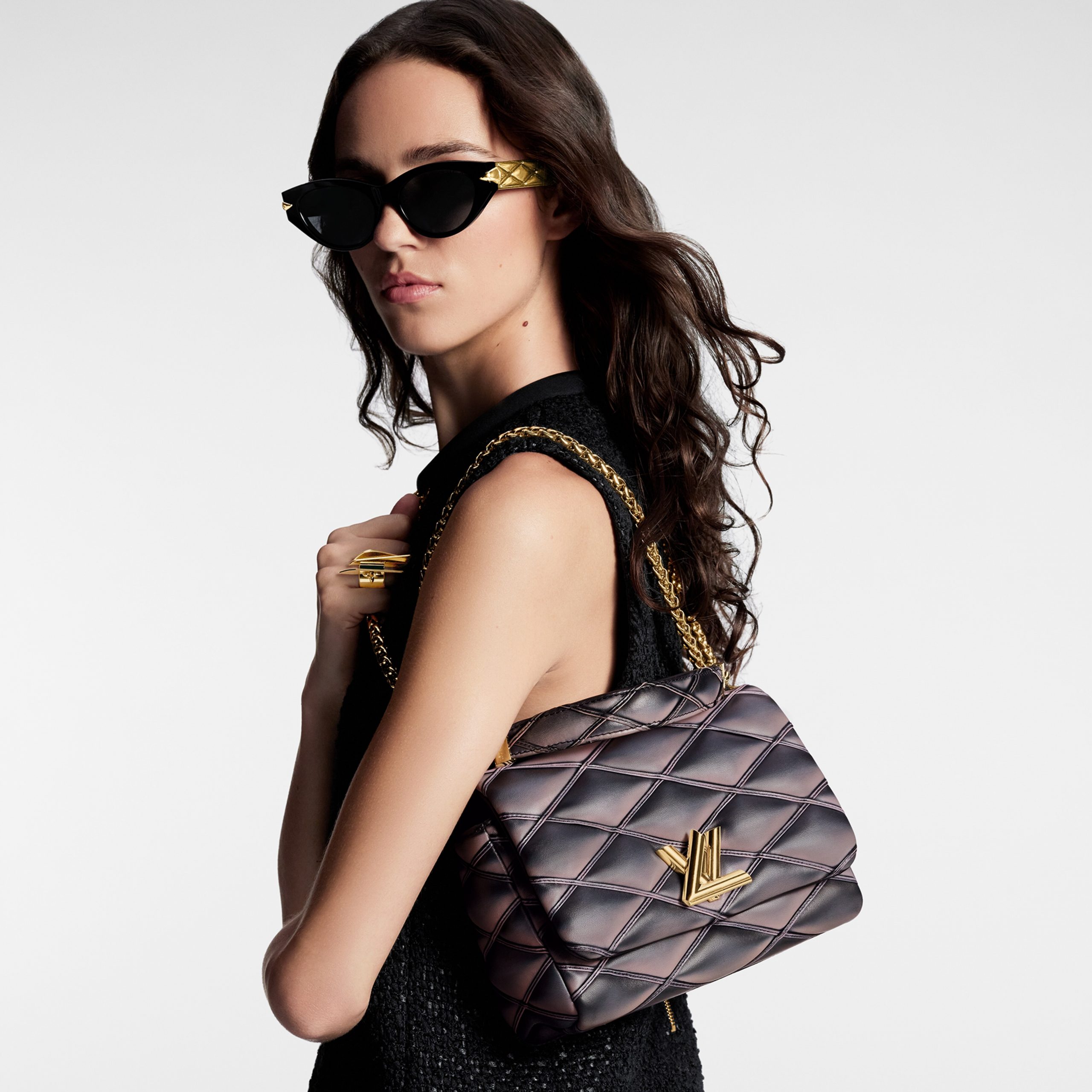 Louis Vuitton M23569 GO-14 MM Black/Pink Louis Vuitton M23569 GO-14 MM Black/Pink