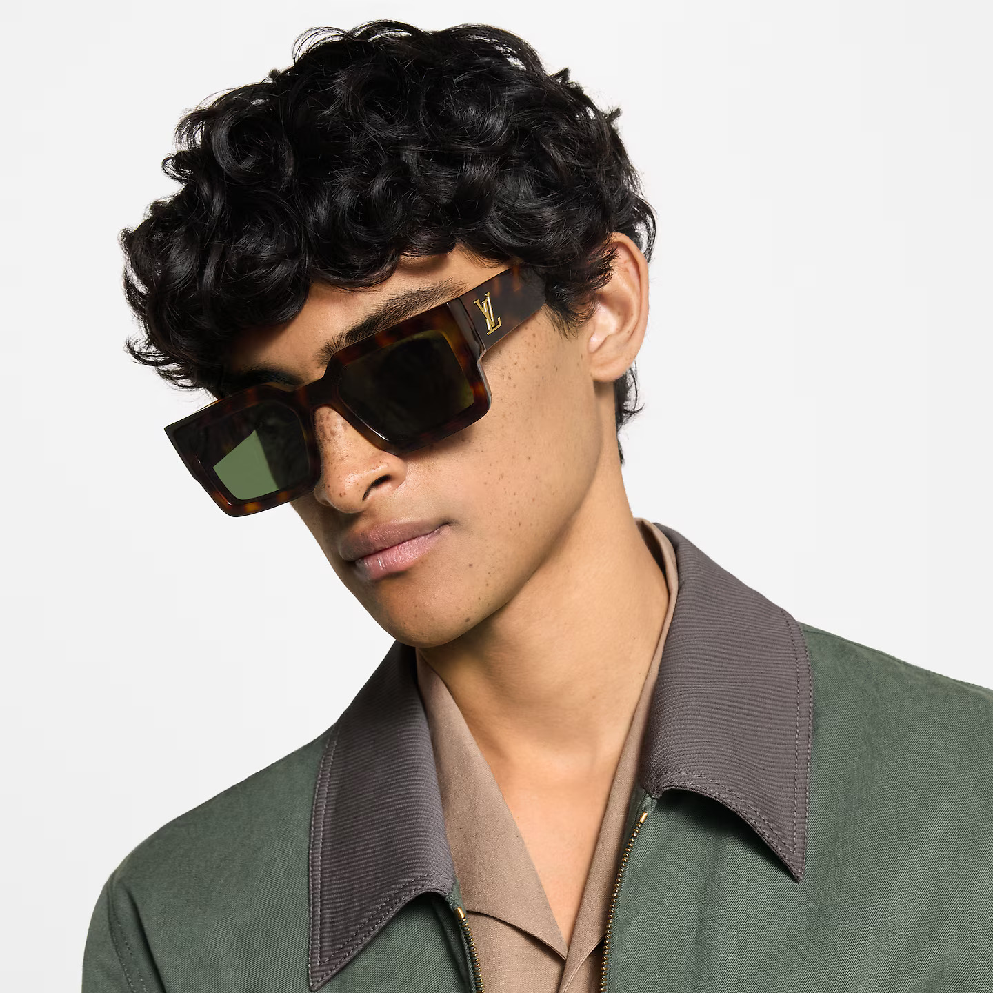 Louis Vuitton Z2945W LV Clash Square Sunglasses Louis Vuitton Z2945W LV Clash Square Sunglasses