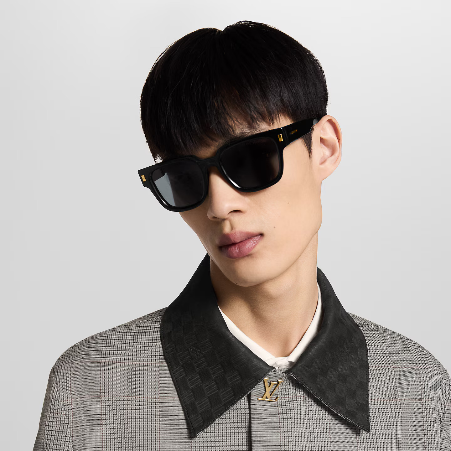 Louis Vuitton Z1496E LV Escape Square Sunglasses Louis Vuitton Z1496E LV Escape Square Sunglasses